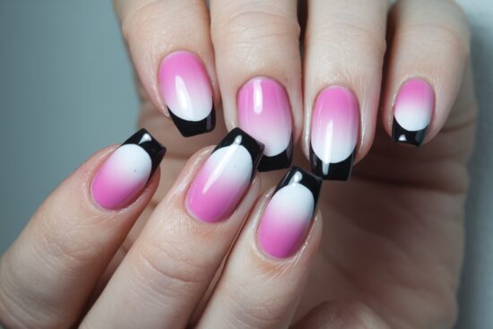 Półhybryda: co to jest i na czym polega manicure półhybrydowy?